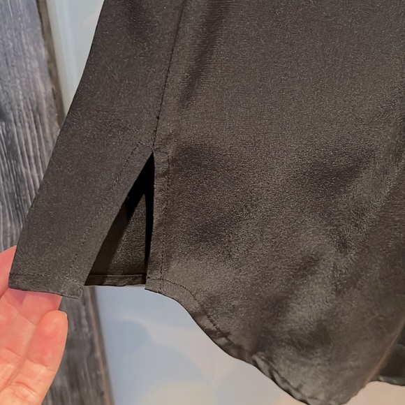 BCBGMAXAZRIA BLACK CAMISOLE NWOT - Picture 8 of 9